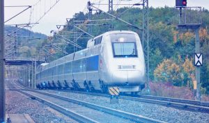 Fabricant de connecteur pour le secteur ferroviaire